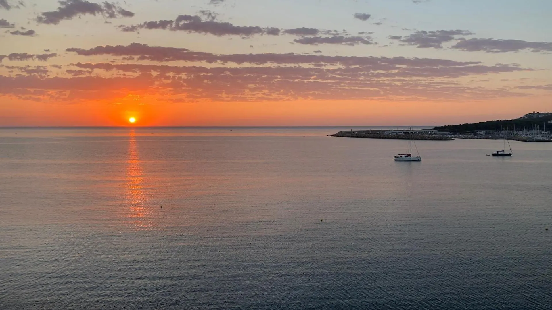 Appartement La Escala En Front De Mer Avec Piscine L' Escala Appartamento